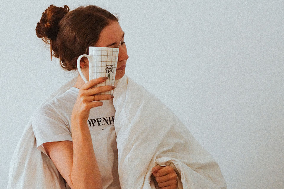 Hat grüner oder schwarzer Tee mehr Koffein? AURESA Blog